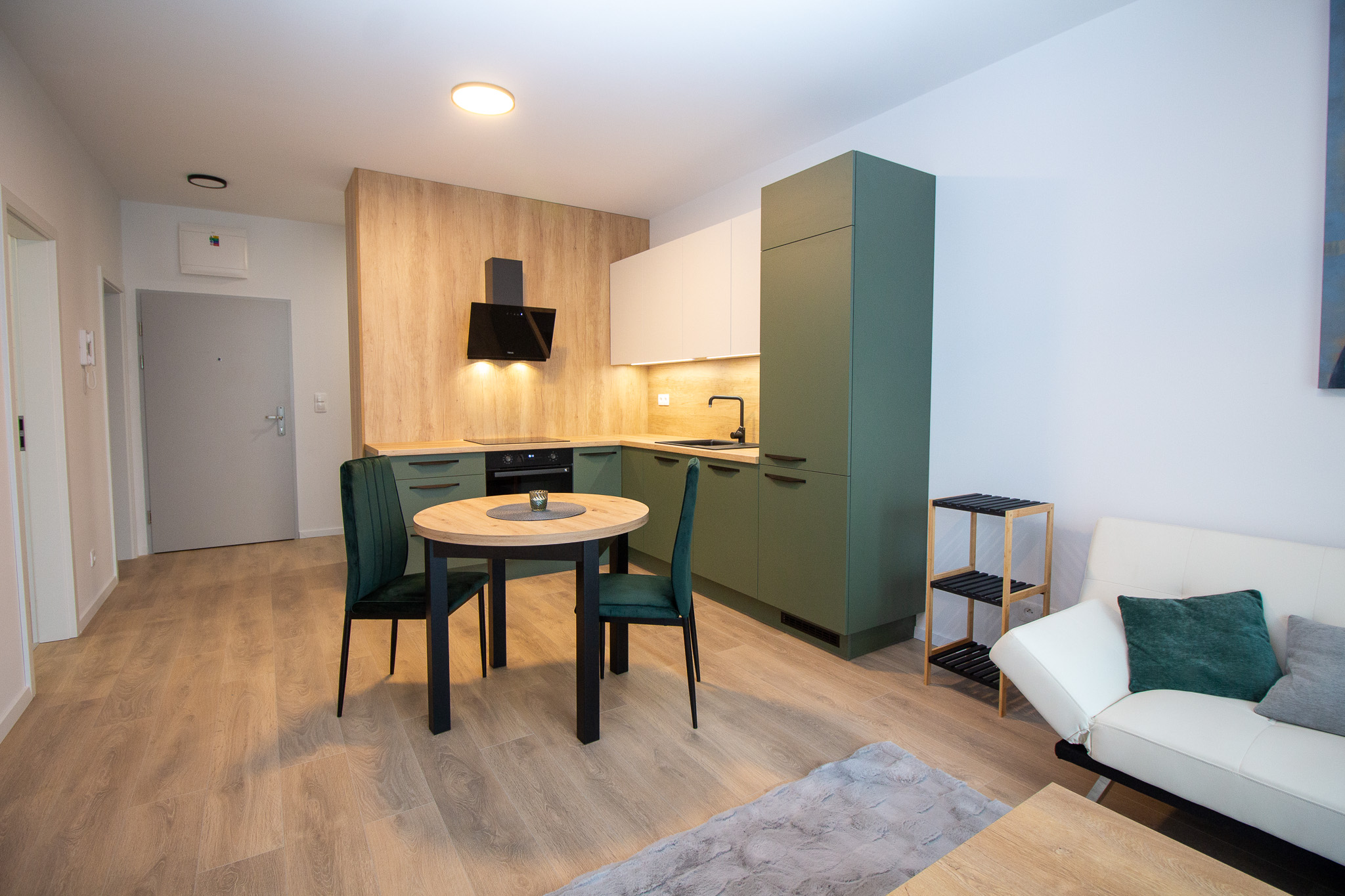 TOPNovinka: Prenájom- ÚPLNE NOVÝ 2 IZBOVÝ BYT EŠTE NEOBÝVANÝ I PARKOVANIE V CENE I Projekt VERDENA I RAČA KRASŇANY